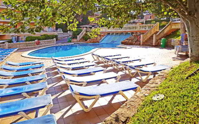 Курортный отель MLL Palma Bay Club