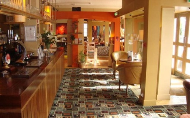 The Broadway Hotel