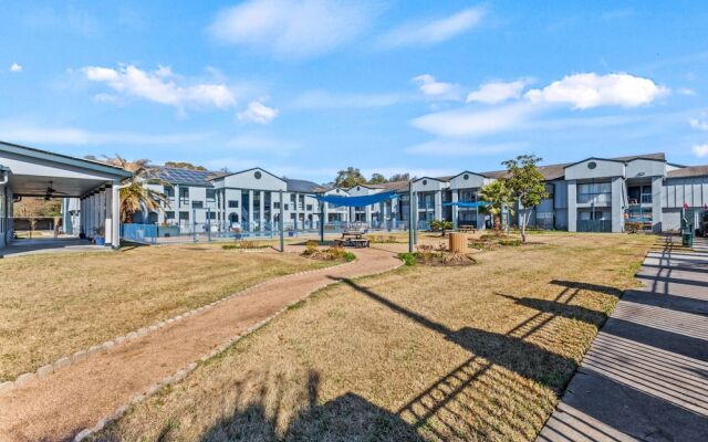 Comfortable Apartments in SEABROOK SK