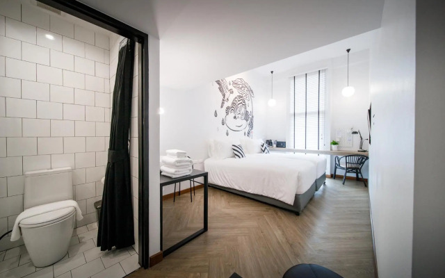 Blu Monkey Hub & Hotel Ranong