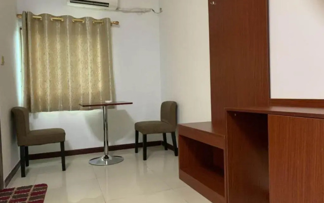 Chong Ti Hotel