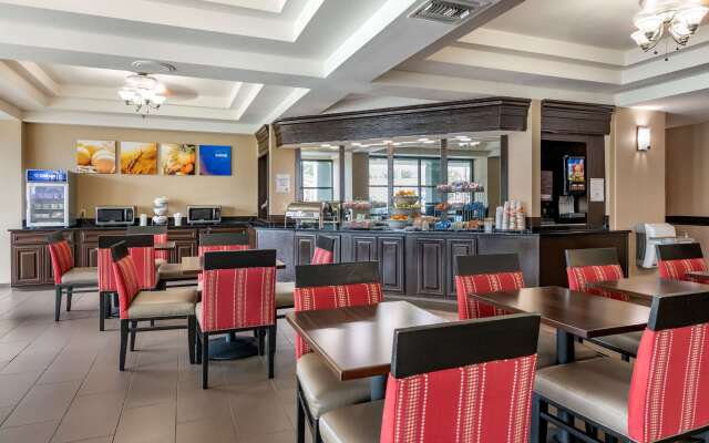 Comfort Suites Baymeadows Near Butler Blvd