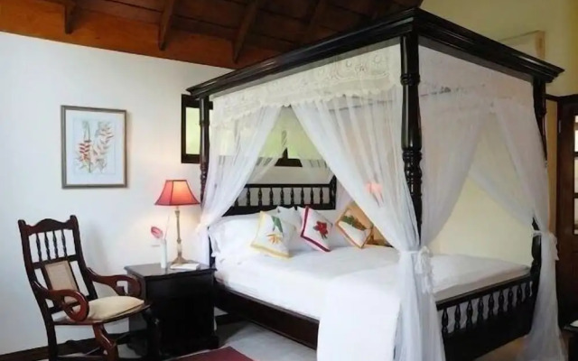 Spring Hotel Bequia