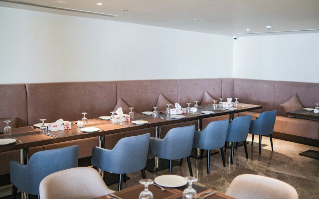 Ramada by Wyndham Cox's Bazar Kolatoli Beach