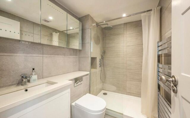 Cleveland Street by Aeria Apartments