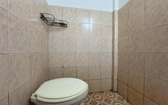 Hotel O Kost Reski 1 Near Pasar Rakyat Limbung – Bathroom – Coring