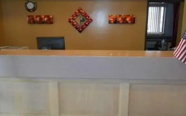 AmeriStay Inn