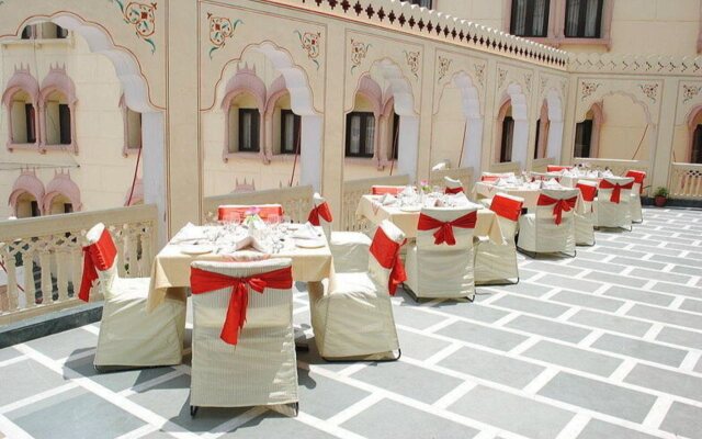 Hotel Fort Chandragupt Jaipur