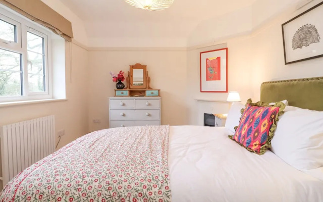 3 Chantry Cottages