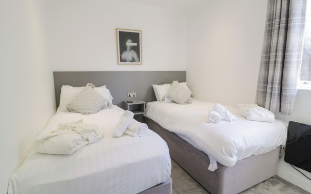 Luxury Lodge 44