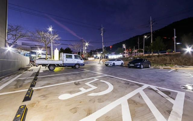 Yeosu Jin Arirang Hostel
