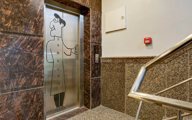 Super Townhouse Rohini Sector 18 Formerly Relic Stay