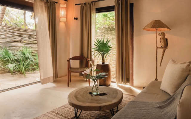 Casa Chukum 4BR by Aldea Canzul