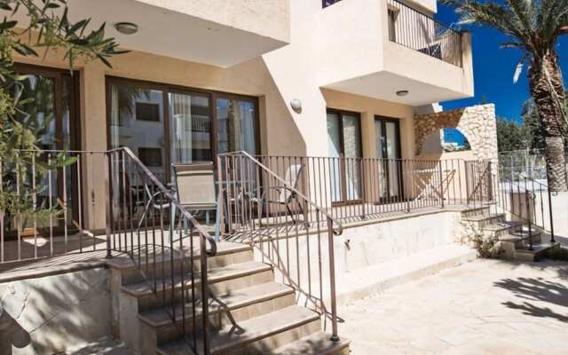 Luxury 2 Bedroom Apartment With Communal Pool, Ayia Napa Apartment 1276