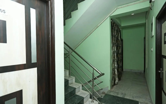 Aashray Guest House By OYO Rooms