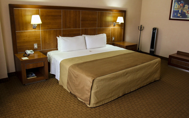 Hotel Soleil Business Class Celaya