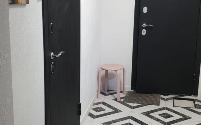 Апартаменты на улице Маклина 45