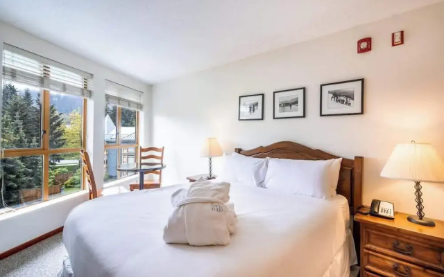 Mountain View Studio in Whistler Village - Unit 430