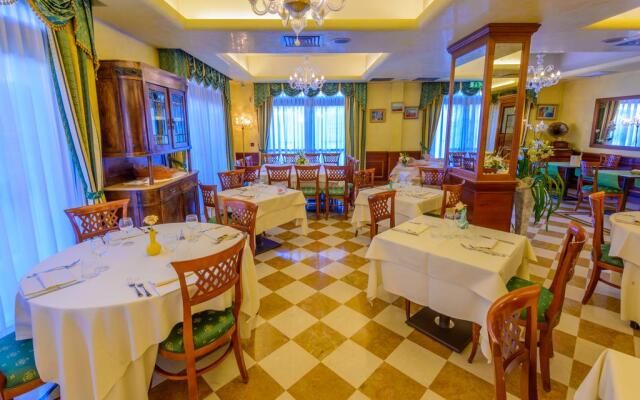Park Hotel Ai Pini