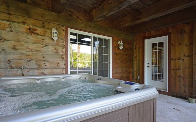 Chalet Azure
