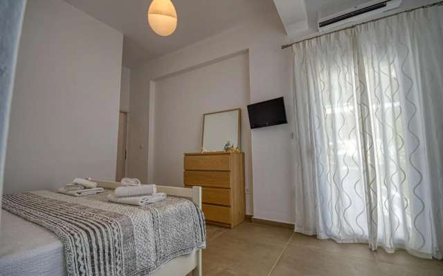 The Rhodes Marina Apartment