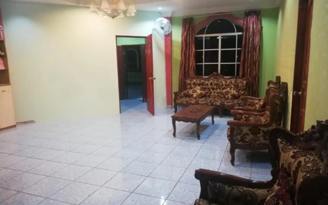 Tempasuk Homestay