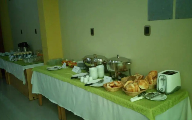 Hostal Praga Inn