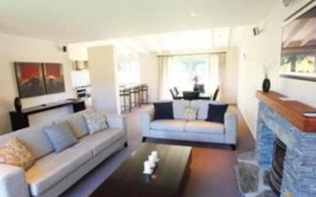 Arrowfield Apartments