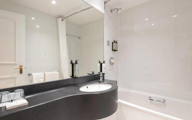 Holiday Inn Glasgow Airport by IHG