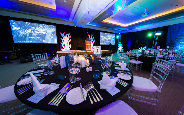 Pullman Reef Hotel Casino