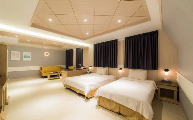 Reborn Suwon Silkroad Hotel