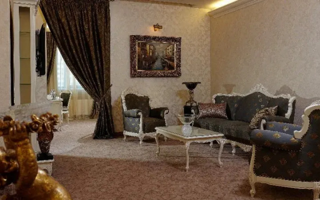 Savoy Hotel