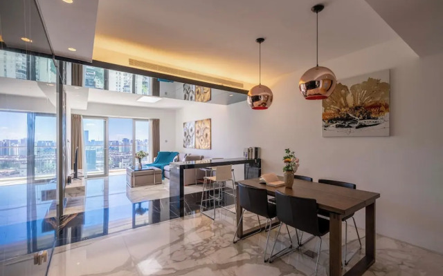 Tyms 2BR 1BA Apt Xujiahui Metro