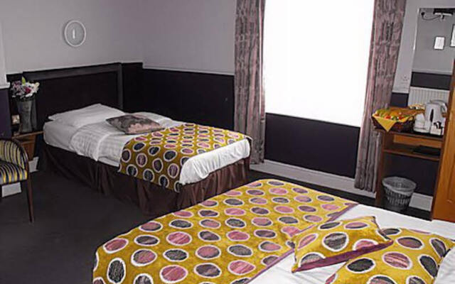 Glen Guesthouse