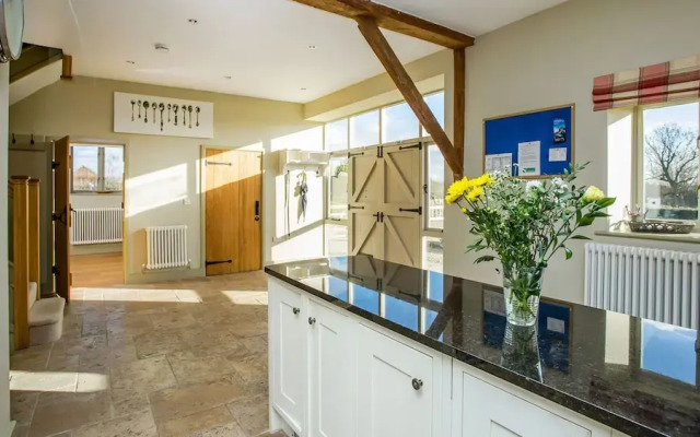 Spacious Open-Plan Home in Oxfordshire