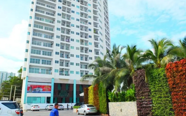 AD Condominium Wong Amat Room No 118