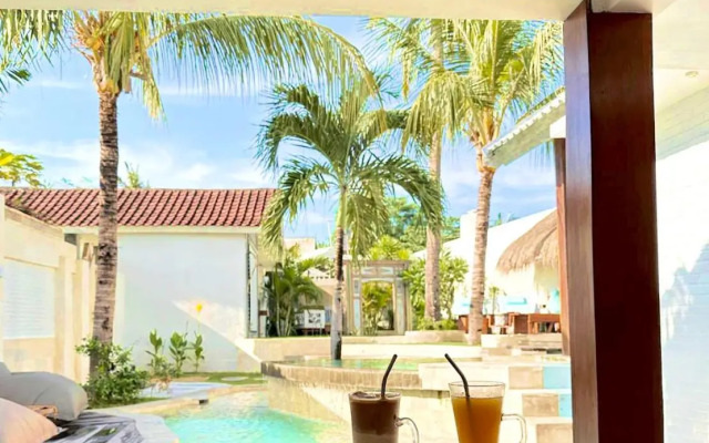 The White Key Luxury Villas