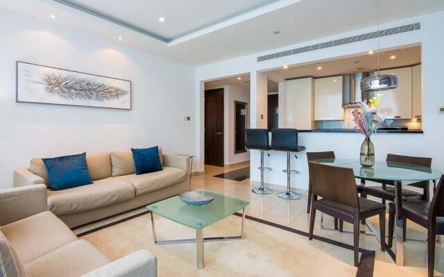 Jlt Bonnington Tower 1 Br Apartment Lake View