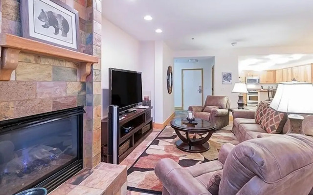 Bear Creek Lodge 213 2 Bedroom Condo by Alpine Lodging Telluride
