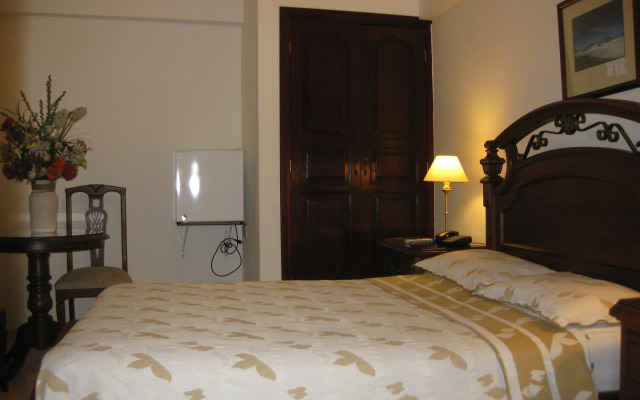 Hotel California