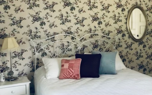 The Gibson House Inn