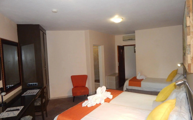 Elephant Lake Hotel