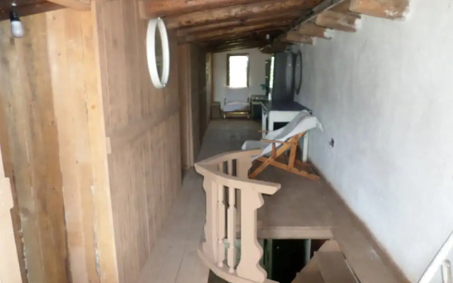 1st Private Room in the Attic With Shared Bathroom use