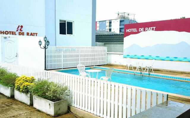 Hotel De Ratt