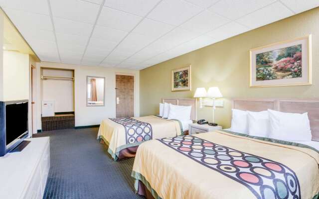 Super 8 by Wyndham Port Clinton