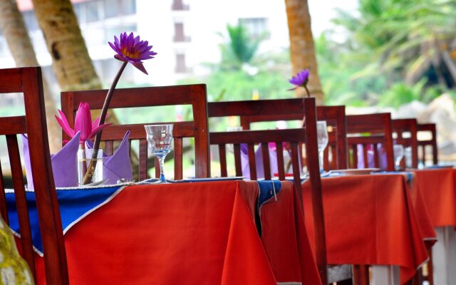 WASANA Beach Hotel