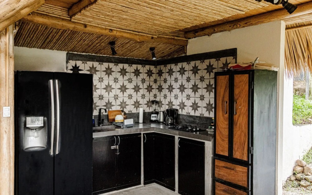 Rustic Ranch in the Paradise
