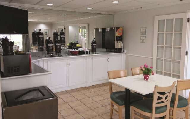 La Quinta Inn & Suites by Wyndham Melbourne Viera