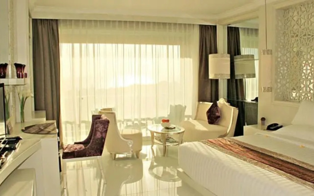 Dreamland Paradise Hotel