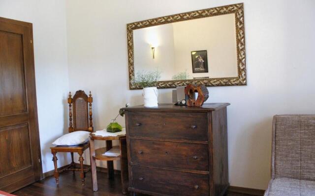 Mon Perin Castrum - House of Nice Memories